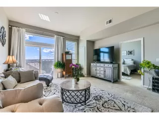 Photo #6: 6066840 Listing