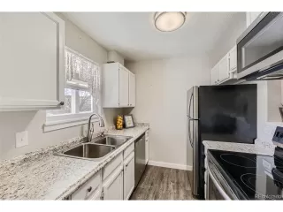 Photo #5: 6067438 Listing