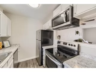 Photo #6: 6067438 Listing