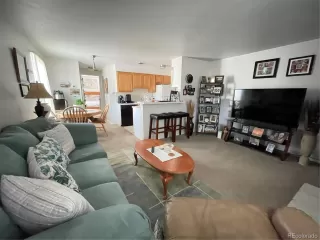 Photo #2: 6068837 Listing