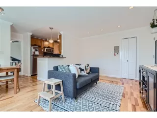 Photo #6: 6071800 Listing