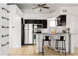 Photo #3: 6072476 Listing