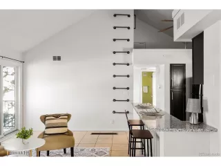 Photo #5: 6072476 Listing