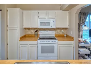 Photo #4: 6073444 Listing