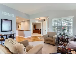 Photo #6: 6074289 Listing 