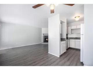 Photo #3: 6074822 Listing