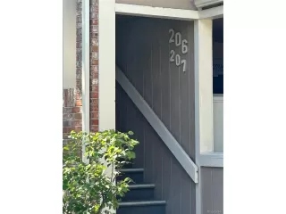 Photo #2: 6075785 Listing