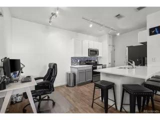 Photo #4: 6077214 Listing 