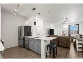 Photo #6: 6077214 Listing 