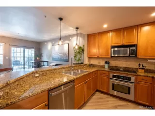 Photo #3: 6078000 Listing 