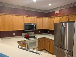 Photo #3: 6080242 Listing