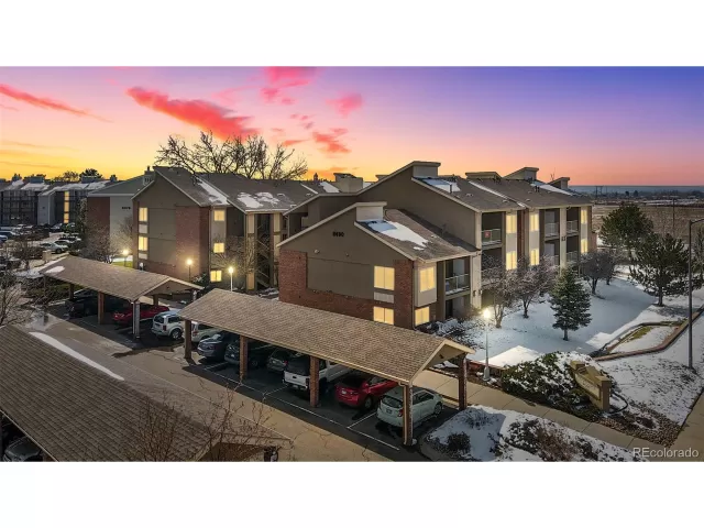 MLS: 6081307 Condo For Sale