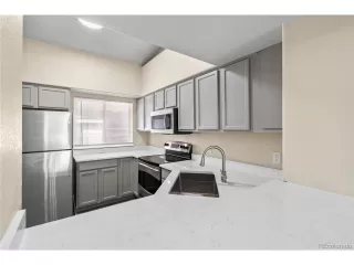 Photo #4: 6081307 Listing