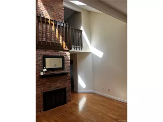 Photo #2: 6081590 Listing 