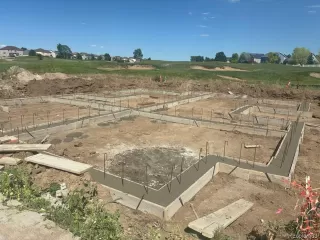 Photo #2: 6083675 Listing