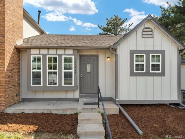 MLS: 6084184 Condo For Sale