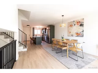 Photo #6: 6084394 Listing