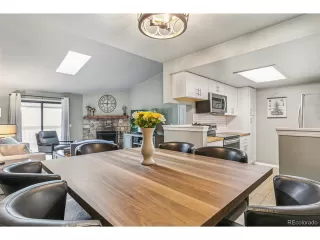 Photo #5: 6086504 Listing