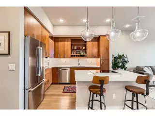 Photo #4: 6086567 Listing