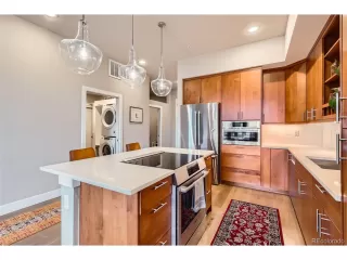 Photo #5: 6086567 Listing