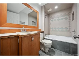 Photo #5: 6087974 Listing