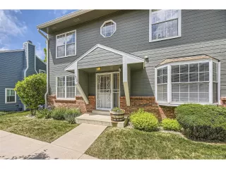 Photo #2: 6088156 Listing
