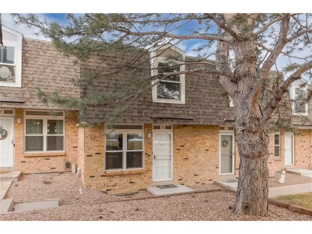 MLS: 6089655 Condo For Sale