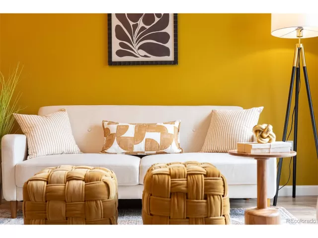 MLS: 6090781 Condo For Sale