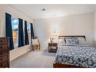 Photo #6: 6092762 Listing