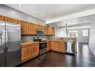 Photo #6: 6093504 Listing