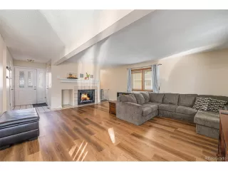 Photo #3: 6093956 Listing