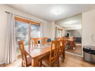 Photo #5: 6093956 Listing