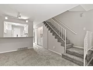 Photo #2: 6094628 Listing 