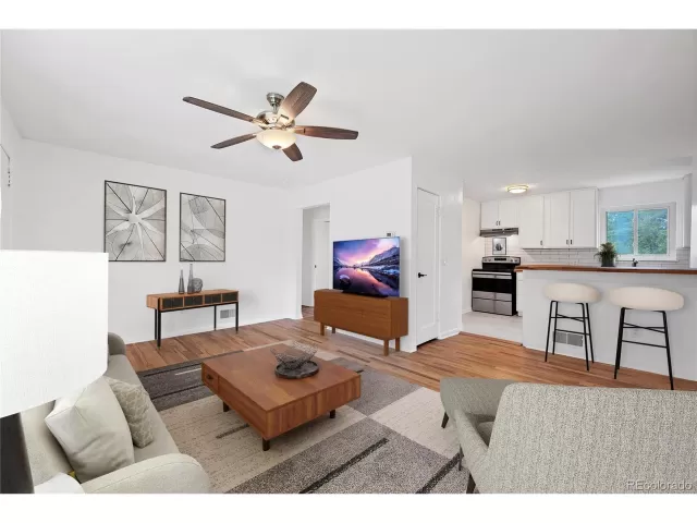 MLS: 6098453 Condo For Sale