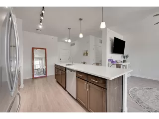 Photo #4: 6099034 Listing