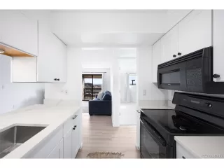 Photo #5: 6099090 Listing 