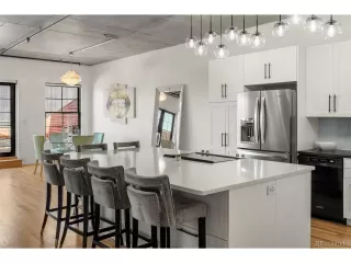 Photo #2: 6100622 Listing 