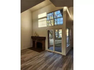 Photo #4: 6103437 Listing