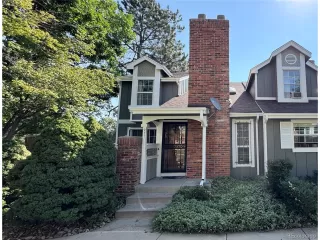 More Details about MLS # 6105346 : 971 S EVANSTON CIR AURORA CO 80012