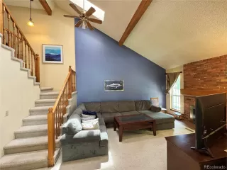 Photo #3: 6105346 Listing