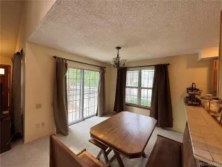 Photo #4: 6105346 Listing