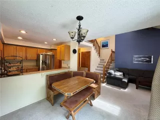 Photo #5: 6105346 Listing