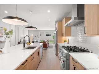 Photo #3: 6106029 Listing