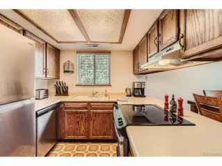 Photo #5: 6106561 Listing