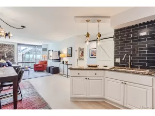 Photo #3: 6108942 Listing 