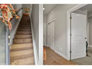 Photo #2: 6109041 Listing 