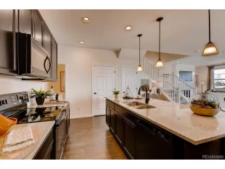 Photo #6: 6109419 Listing