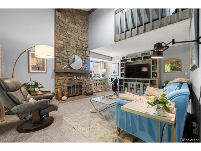 MLS: 6113437 Condo For Sale