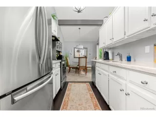 Photo #5: 6113437 Listing