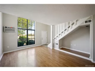 Photo #2: 6114272 Listing 